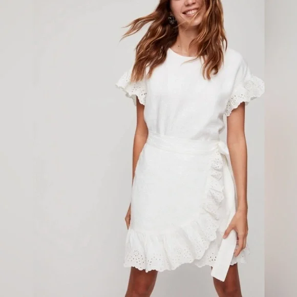 Aritzia Wilfred Ninette Wrap Linen Dress - Picture 1 of 10